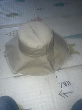 Cappello a secchiello beige