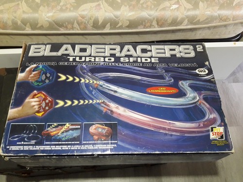 Pista elettrica bladeracers - elettrica, 3d