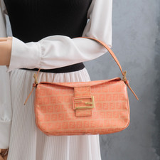 Fendi mamma baguette shoulder - fendi,