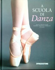 A SCUOLA DI DANZA AA.VV