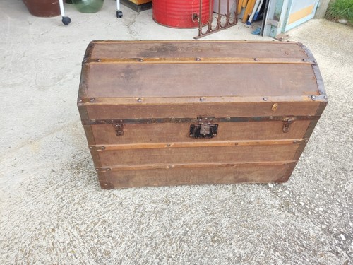 Antico baule vintage dei - dei, primi