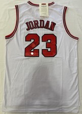 Maglia firmata Michael Jordan