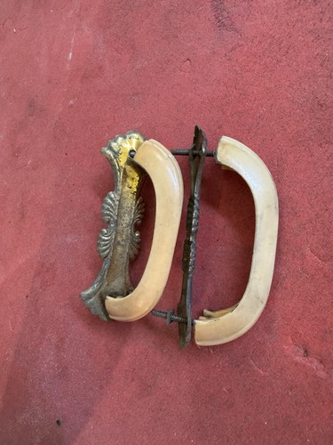 Maniglie antiche mobili - maniglie,