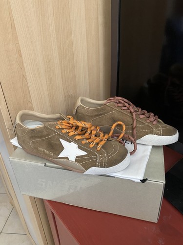Golden goose