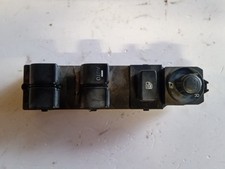 PULSANTIERA ANTERIORE SINISTRA