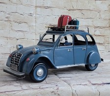 Modellino auto CITROEN 2cv a