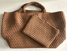 NAGHEDI St. Barths grande borsa tote abbinata zip pochette set cacao $340