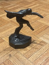 Scultura mascotte auto Max Le