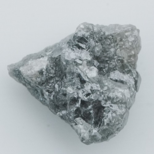 Diamante grigio grezzo