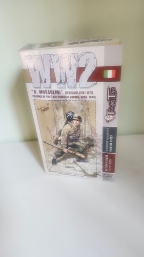 Mussolini - b.,