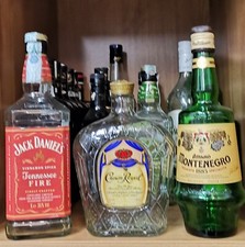 3 BOTTIGLIE VUOTE JACK DANIEL'S WHISKY FIRE CROWN ROYAL AMARO MONTENEGRO ARREDO 