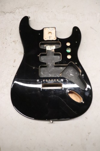Fender mim stratocaster - fender,