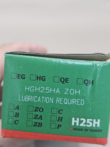 Hiwin hgh25ha z0h carrello - hiwin,