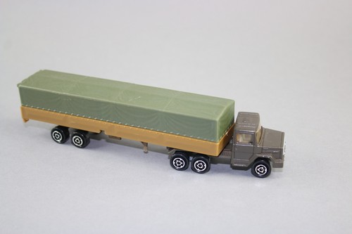 V556 majorette camion - v556, magirus