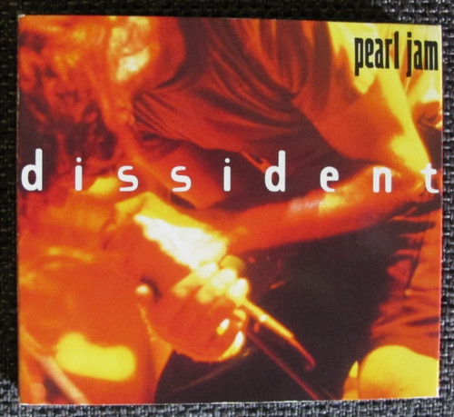 Pearl jam dissident - -, live