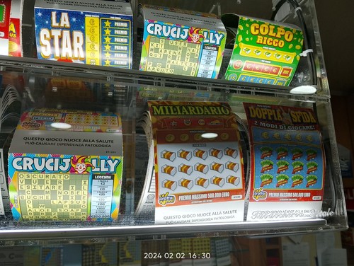 Espositore gratta vinci da - e,