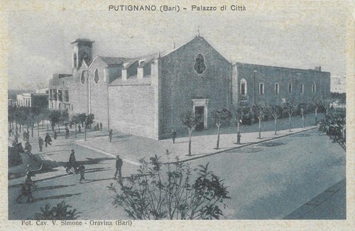 Putignano palazzo di - (bari), -palazzo