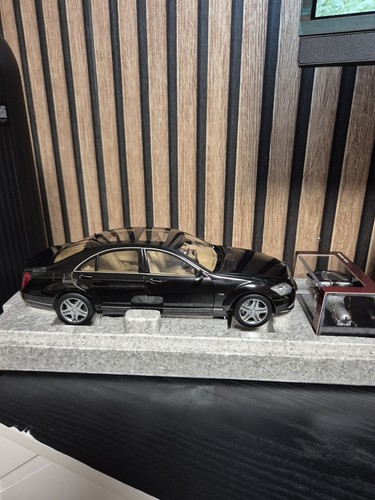 Modellino auto motorhelix - 1:18,