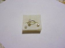 anello placcato con orecchini  e perle naturali