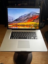 Apple Macbook Pro 17" 2011 C