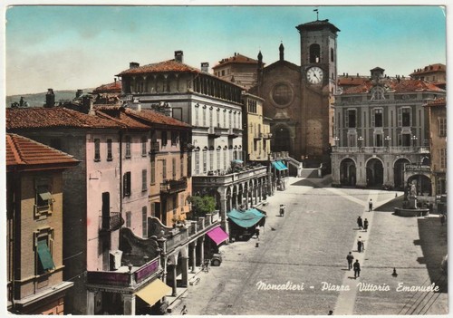 Moncalieri torino piazza - -,