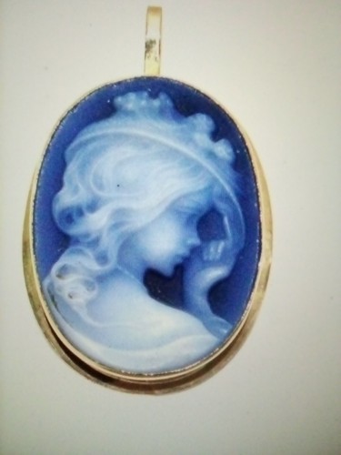 Ciondolo spilla cammeo - , su