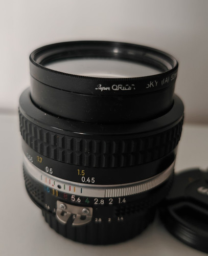 Excellent nikon 50mm - 50mm, f1.4