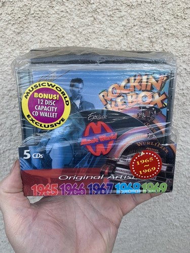 Sealed 1998 rockin jukebox - -,