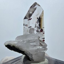 Quarzo arlecchino trasparente