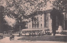 31-135) CARTOLINA MILANO GIARDINI PUBBLICI ANIMATA CARROZZINA