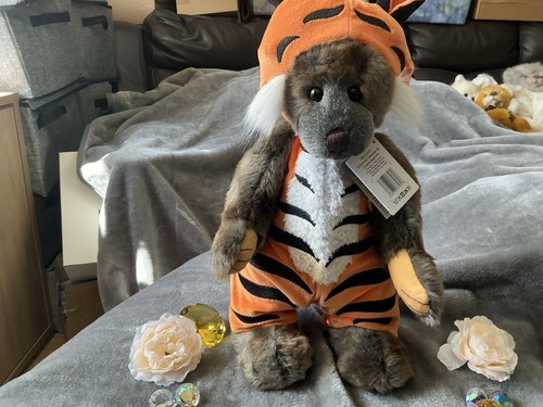 Charlie bears the - charlie, adorable