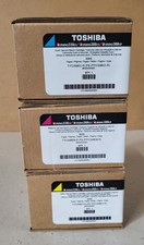 3 Toner Toshiba T-FC338EC-R T-FC338EM-R T-FC338EY-R Nuovo IMBALLO ORIGINALE A-Ware e-Studio 338
