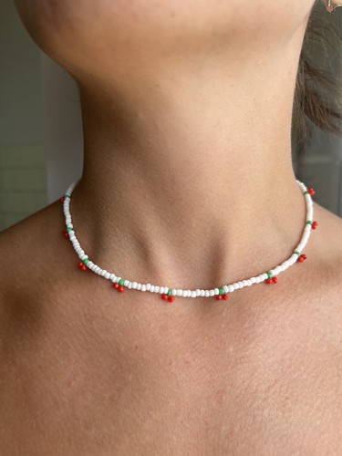 Collana perline bianca con - di,