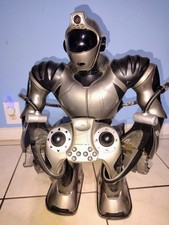 Wow wee Robosapien V2 con