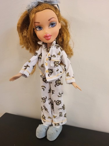 Bratz doll mga - "bratz, doll",