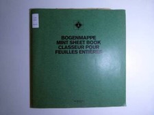 Lotto di 4 vecchie mappe del Sud America, e mappa dell'Europa, del 1879.