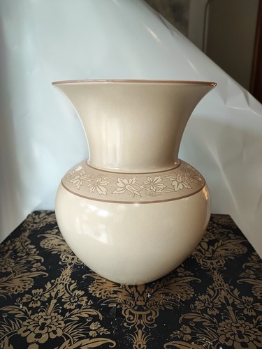 Wedgwood velum vaso - "velum",