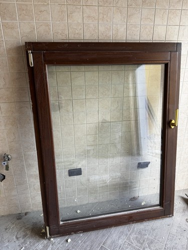 Finestra legno - in,