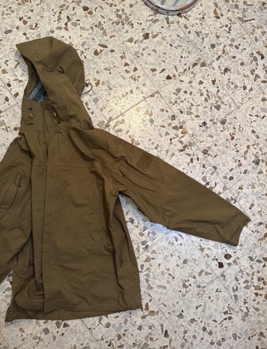 Hard shell wild things - things, parka