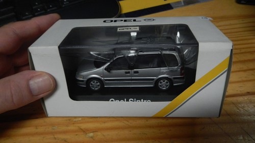 Modellino concessionario opel - modellino,