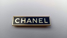 Très belle broche chanel 53 x