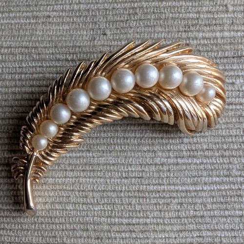 Trifari spilla vintage piuma - spilla,