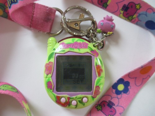 Tamagotchi connection 2004 - connection, v3