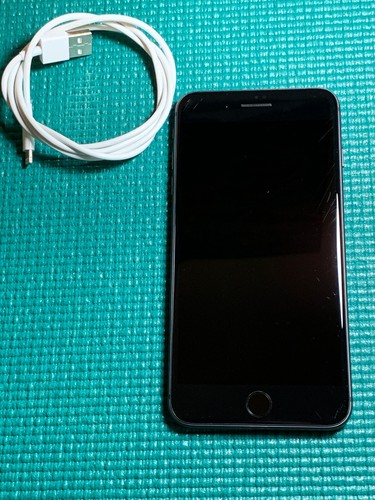 Apple iphone plus 256gb - 8,