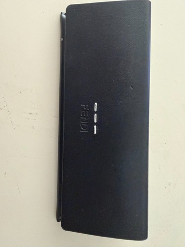 Custodia magnetica per