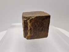 Limonite pseudomorfa dopo
