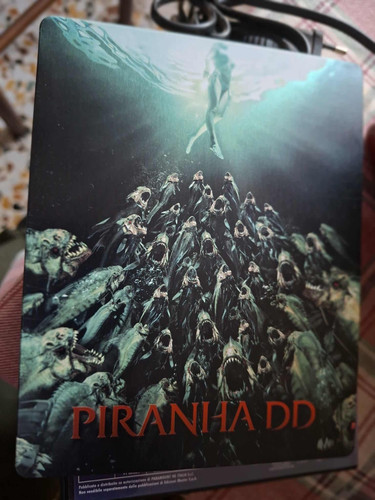 Blu ray steelbook piranha - ray,