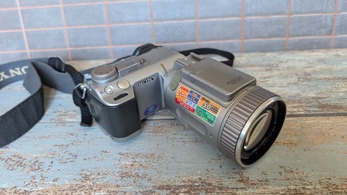 Sony cyber shot - sony, dsc-f707