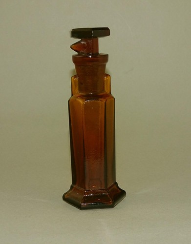 Vecchia bottiglia esagonale - , a