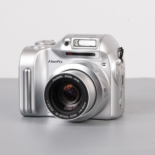 Fujifilm finepix 2800 zoom - fujifilm,